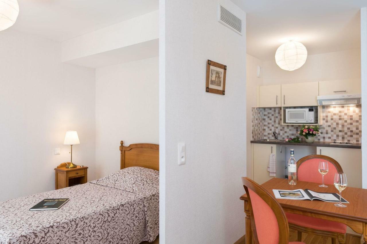 Medicis Home Dijon Les Petites Roches Eksteriør billede
